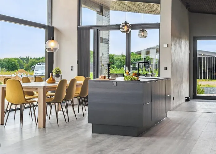 Holiday home Anelle - 500m From The Sea By Interhome *