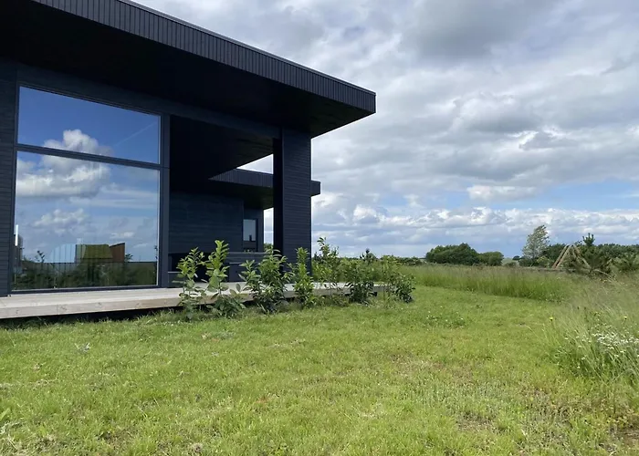 Holiday home Anelle - 500m From The Sea By Interhome *