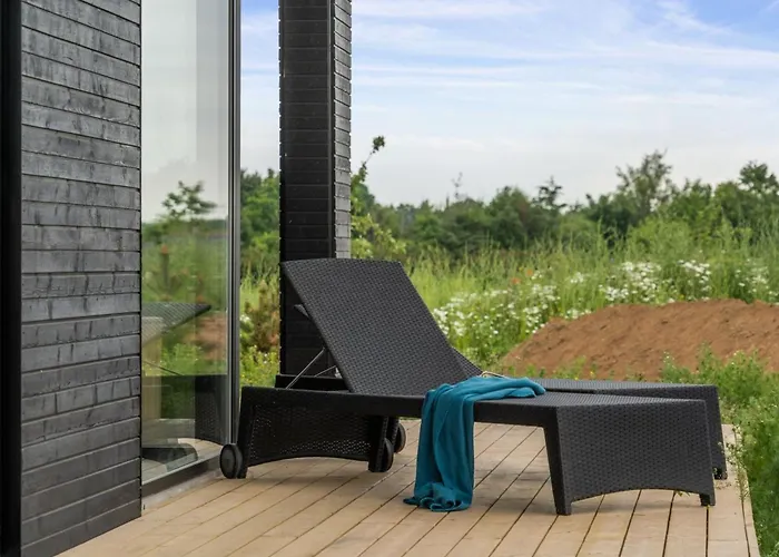 Holiday home Anelle - 500m From The Sea By Interhome