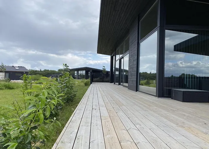 Holiday home Anelle - 500m From The Sea By Interhome *